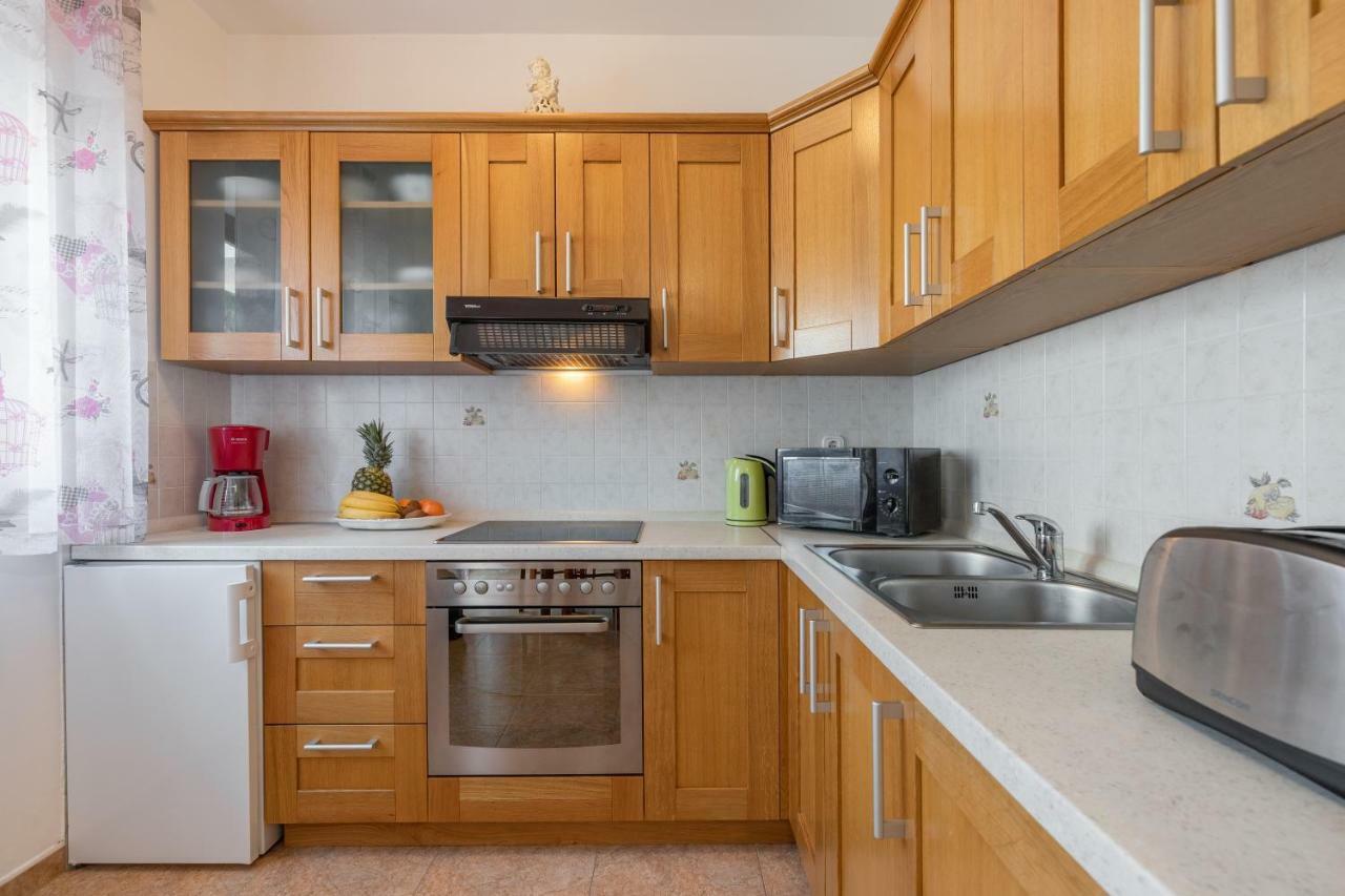 Apartments Prekalj ポレッチ エクステリア 写真