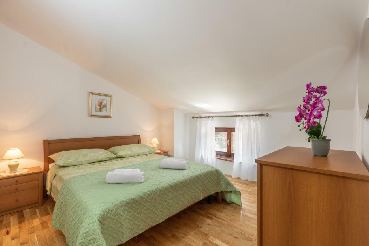 Apartments Prekalj ポレッチ エクステリア 写真