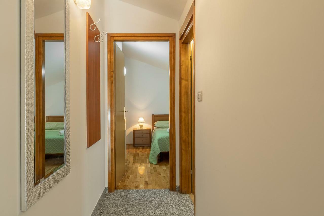 Apartments Prekalj ポレッチ エクステリア 写真